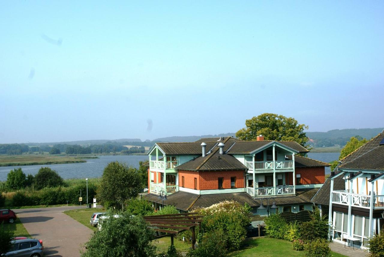 Ferienwohnung 4 Im Haus Am See Mit Wintergarten Und Terrasse Seedorf  Экстерьер фото